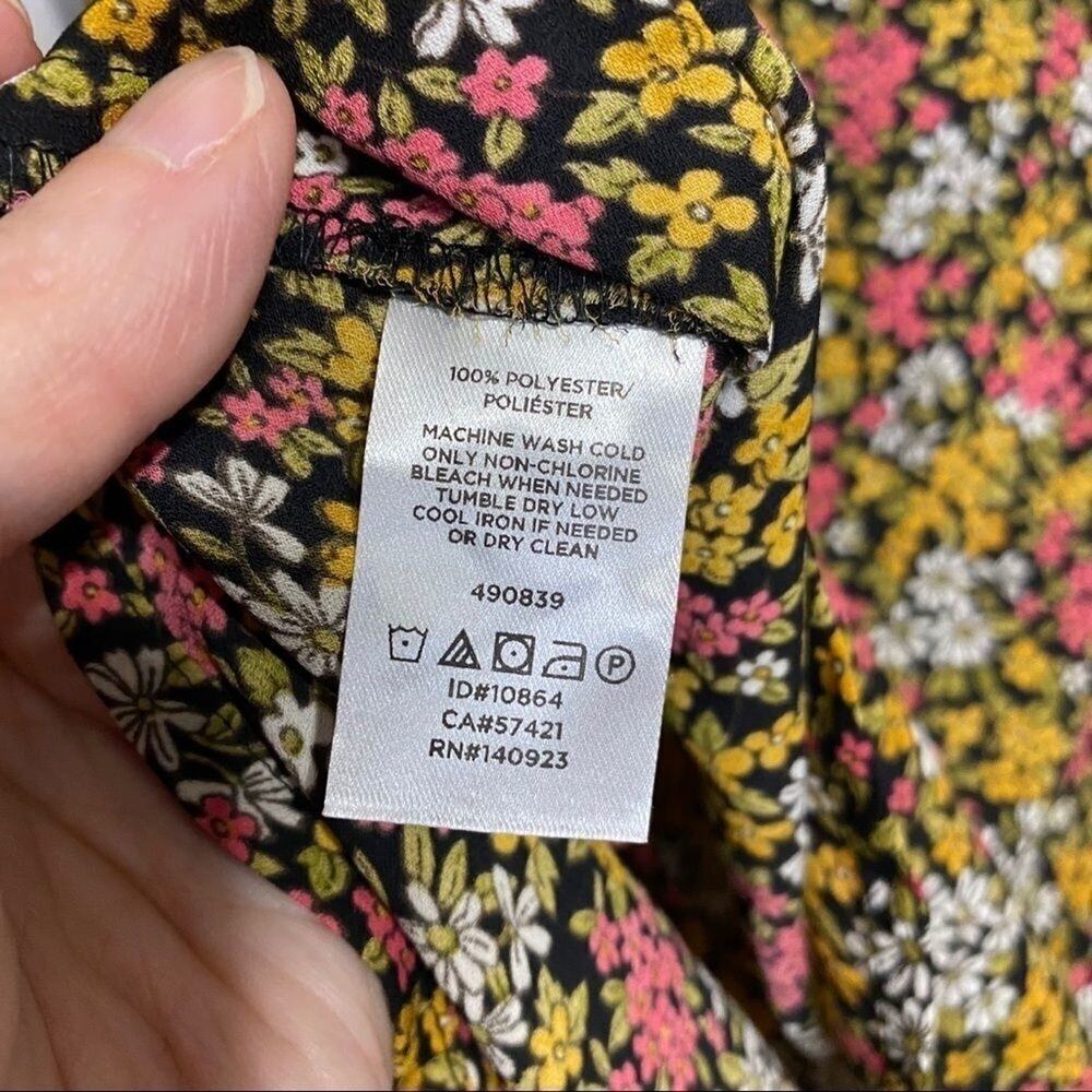Loft Dainty Floral Multicolor Blouse Womens XXSP NWT - Picture 7 of 8
